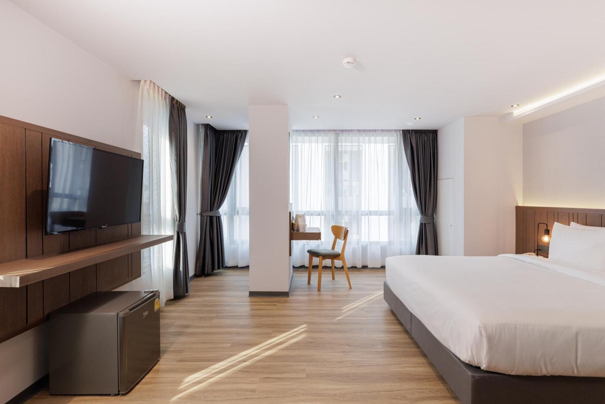 Pure Eleven Hotel Bangkok Makkasan Экстерьер фото